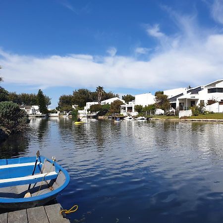 Boutique Accomodation On The Water In Marina Da Gama, Muizenberg, Cape Town Ngoại thất bức ảnh