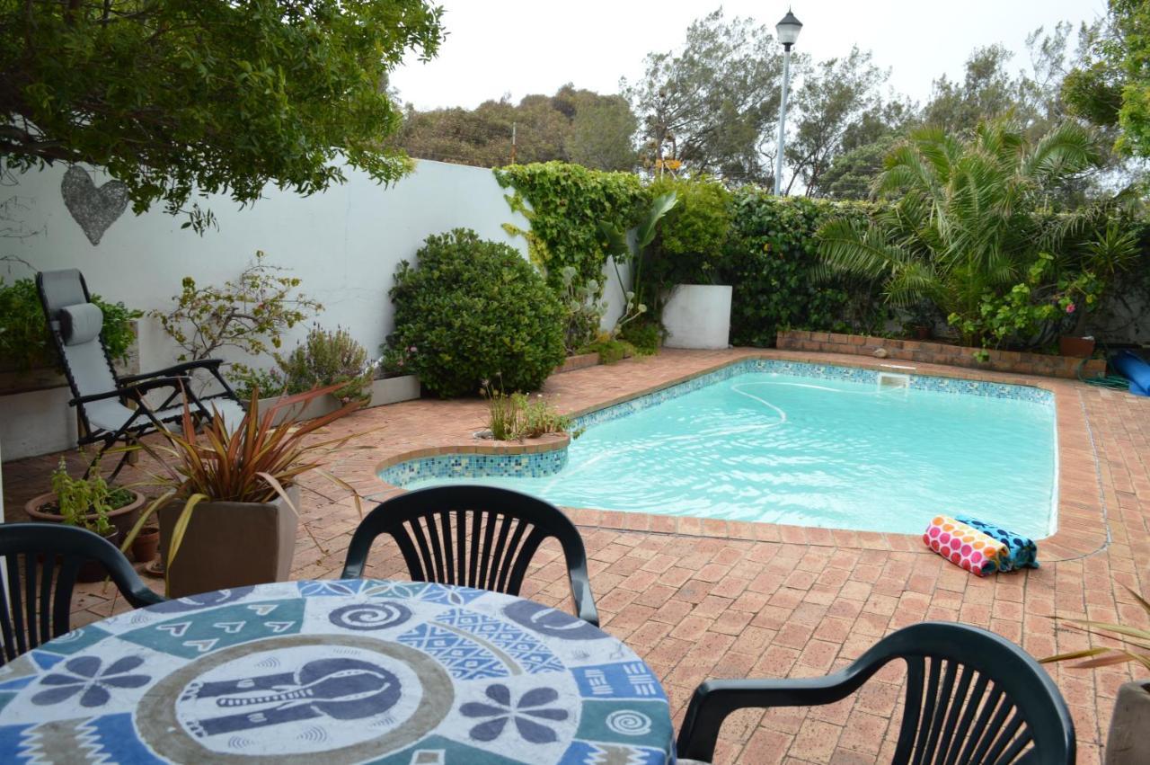 Boutique Accomodation On The Water In Marina Da Gama, Muizenberg, Cape Town Ngoại thất bức ảnh