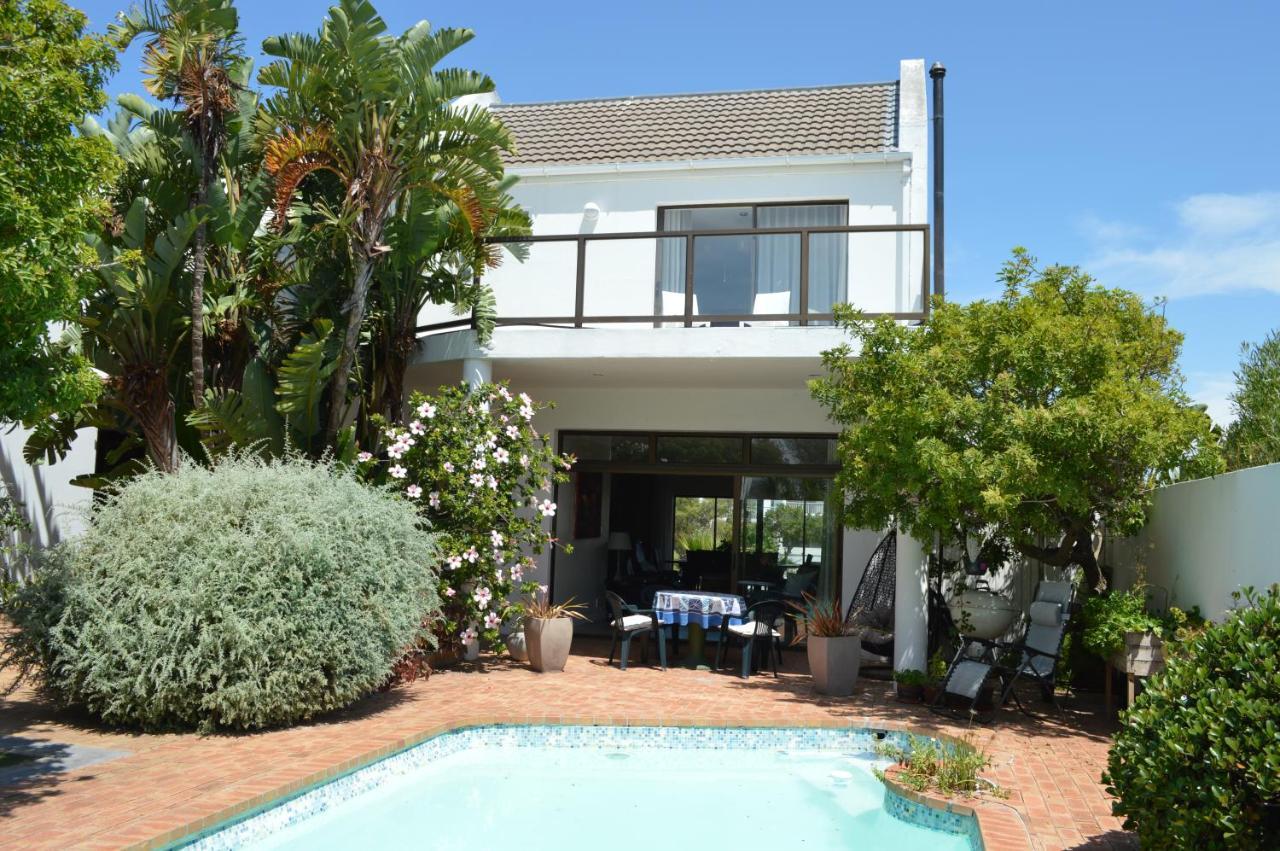 Boutique Accomodation On The Water In Marina Da Gama, Muizenberg, Cape Town Ngoại thất bức ảnh