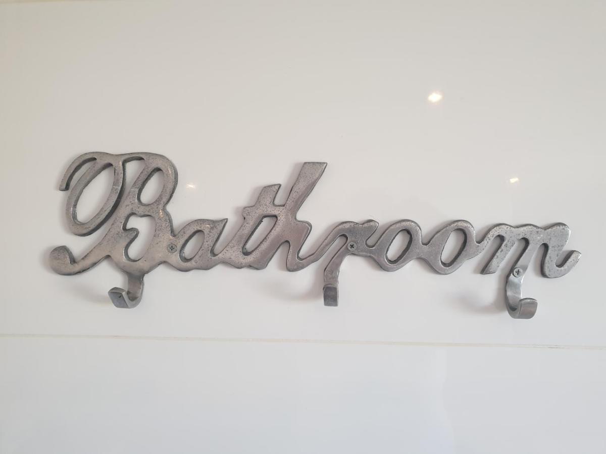 Boutique Accomodation On The Water In Marina Da Gama, Muizenberg, Cape Town Ngoại thất bức ảnh
