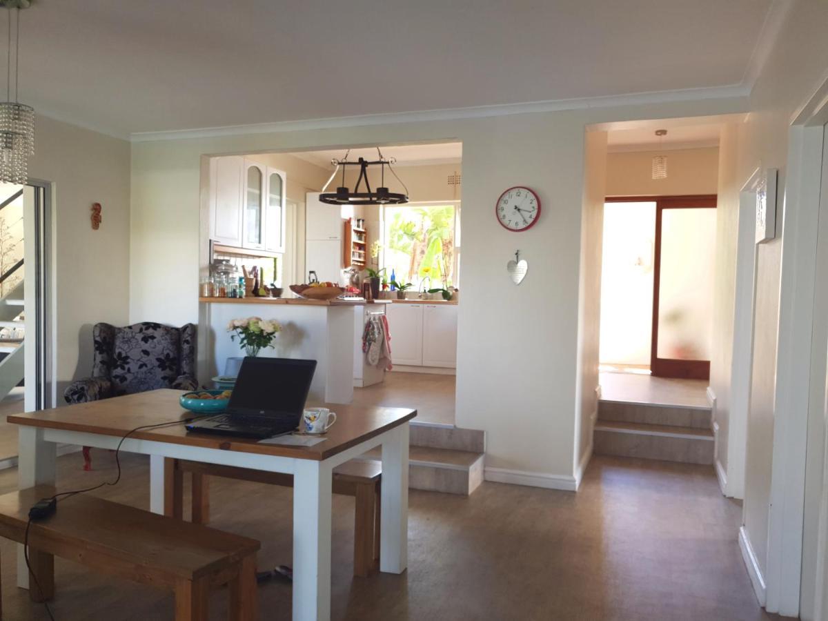 Boutique Accomodation On The Water In Marina Da Gama, Muizenberg, Cape Town Ngoại thất bức ảnh